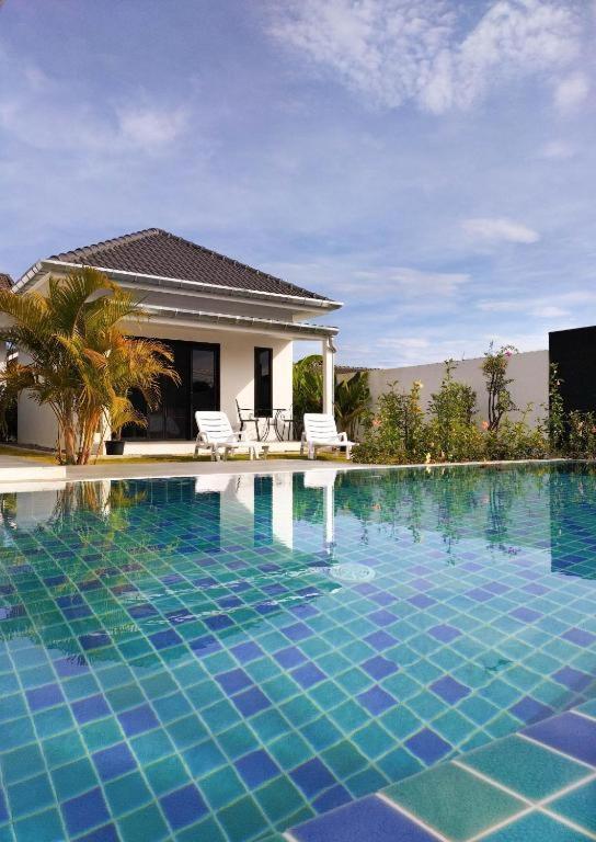 Villa Et Bungalow Baan Joan Khao Lak Eksteriør billede