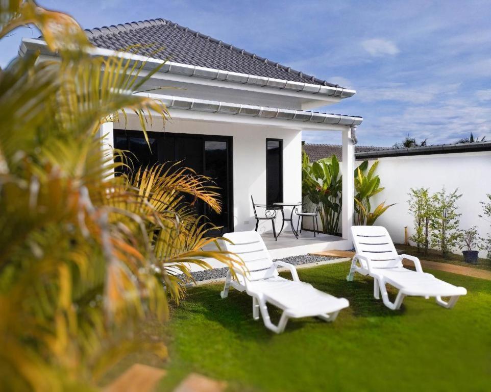 Villa Et Bungalow Baan Joan Khao Lak Eksteriør billede